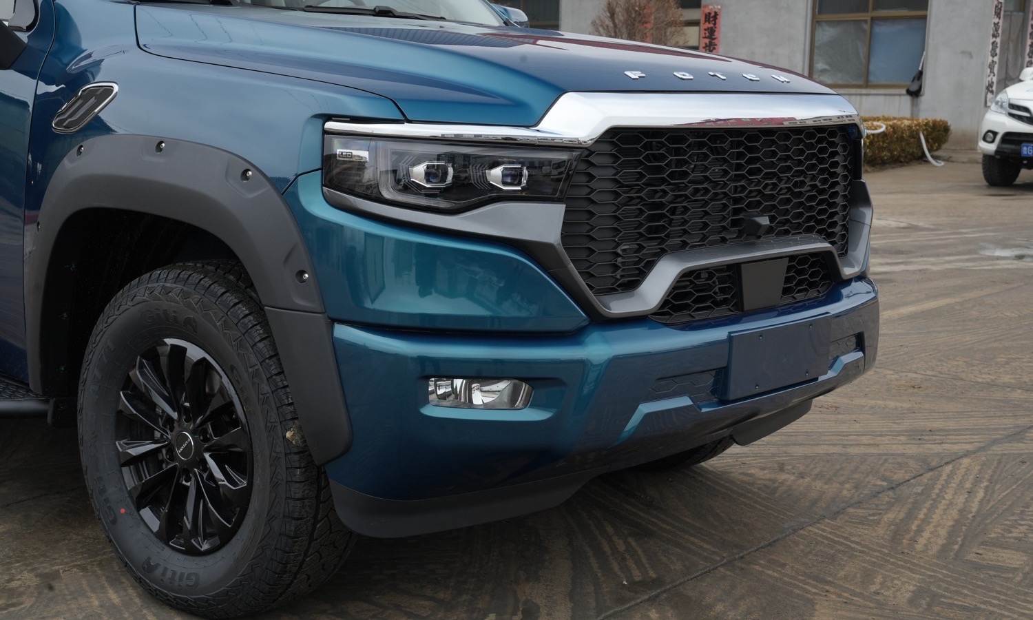 foton-tunland-v9