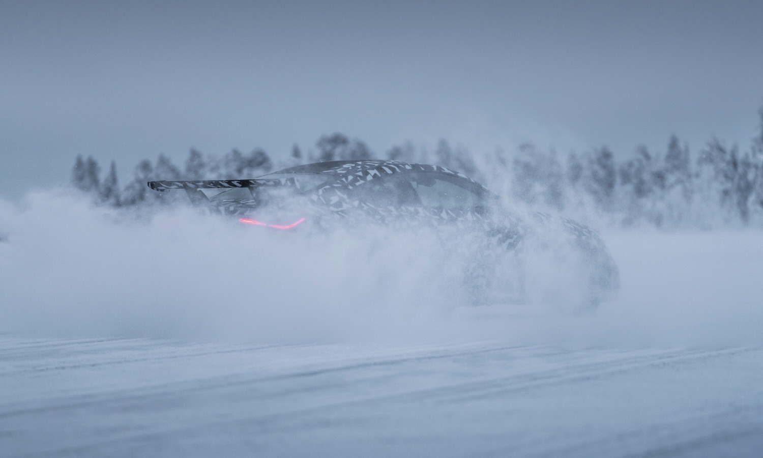 Kompromissloser AMG startet Kältetests in Schweden Uncompromising AMG begins cold-weather testing in Sweden