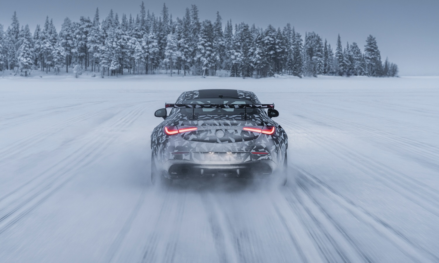 Kompromissloser AMG startet Kältetests in Schweden Uncompromising AMG begins cold-weather testing in Sweden