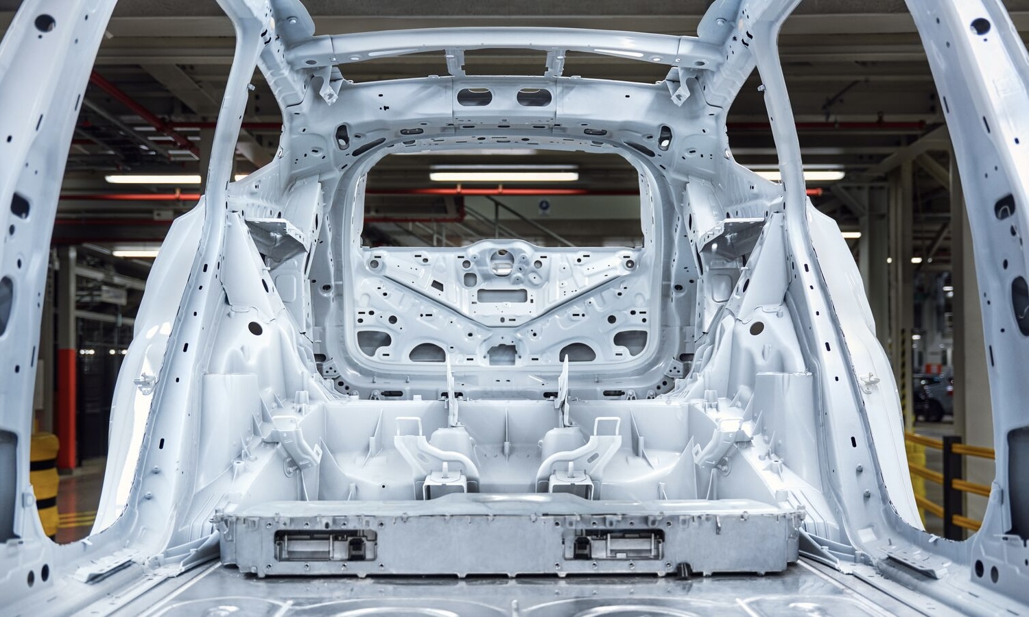 The new Volvo EX60 2