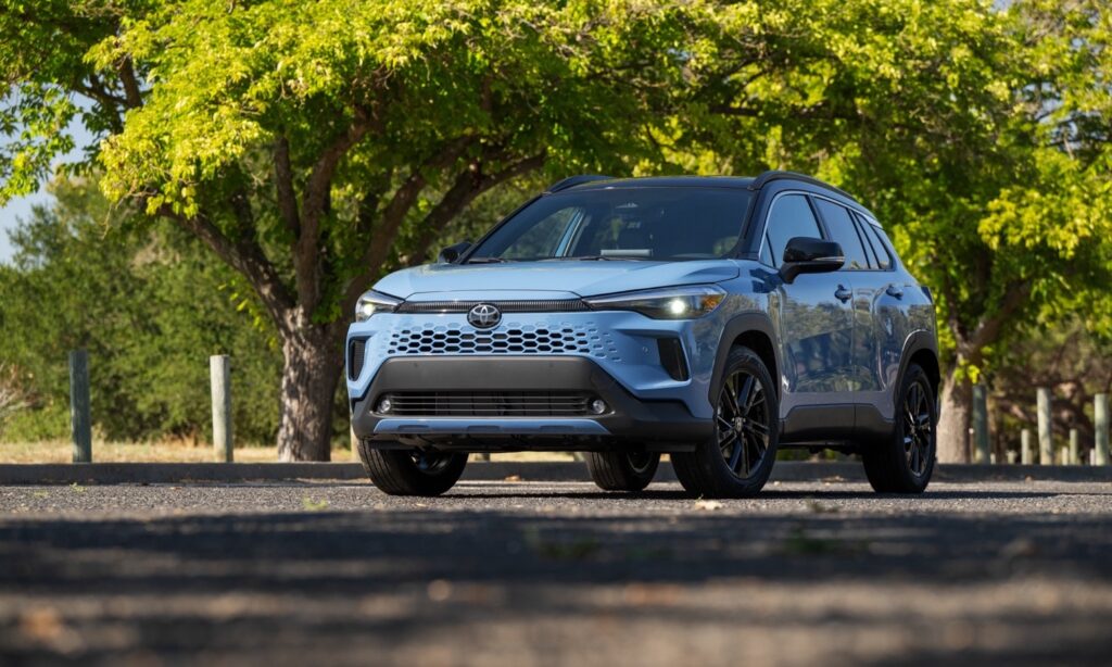 Toyota Corolla Cross Hybrid XSE AWD_6