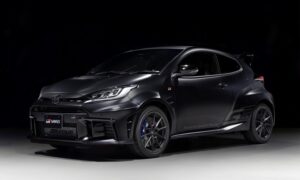 Toyota GR Yaris “Sébastien Ogier 9x World Champion Edition” 1