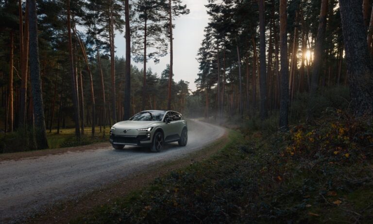 Volvo EX60 Cross Country_2