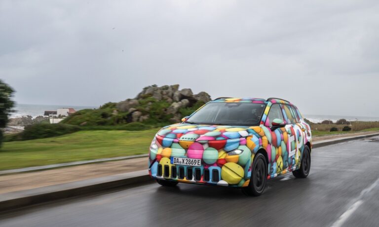 Škoda Epiq official spy photo_54