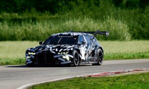 BMW M3 Touring GT3_4