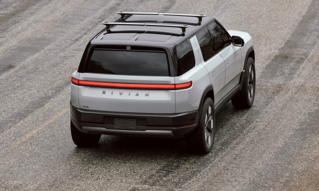 Rivian R2: Inilah tampilan SUV listrik Amerika yang ingin bersaing di ...