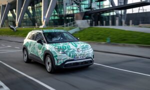 The all-new electric ID. Cross