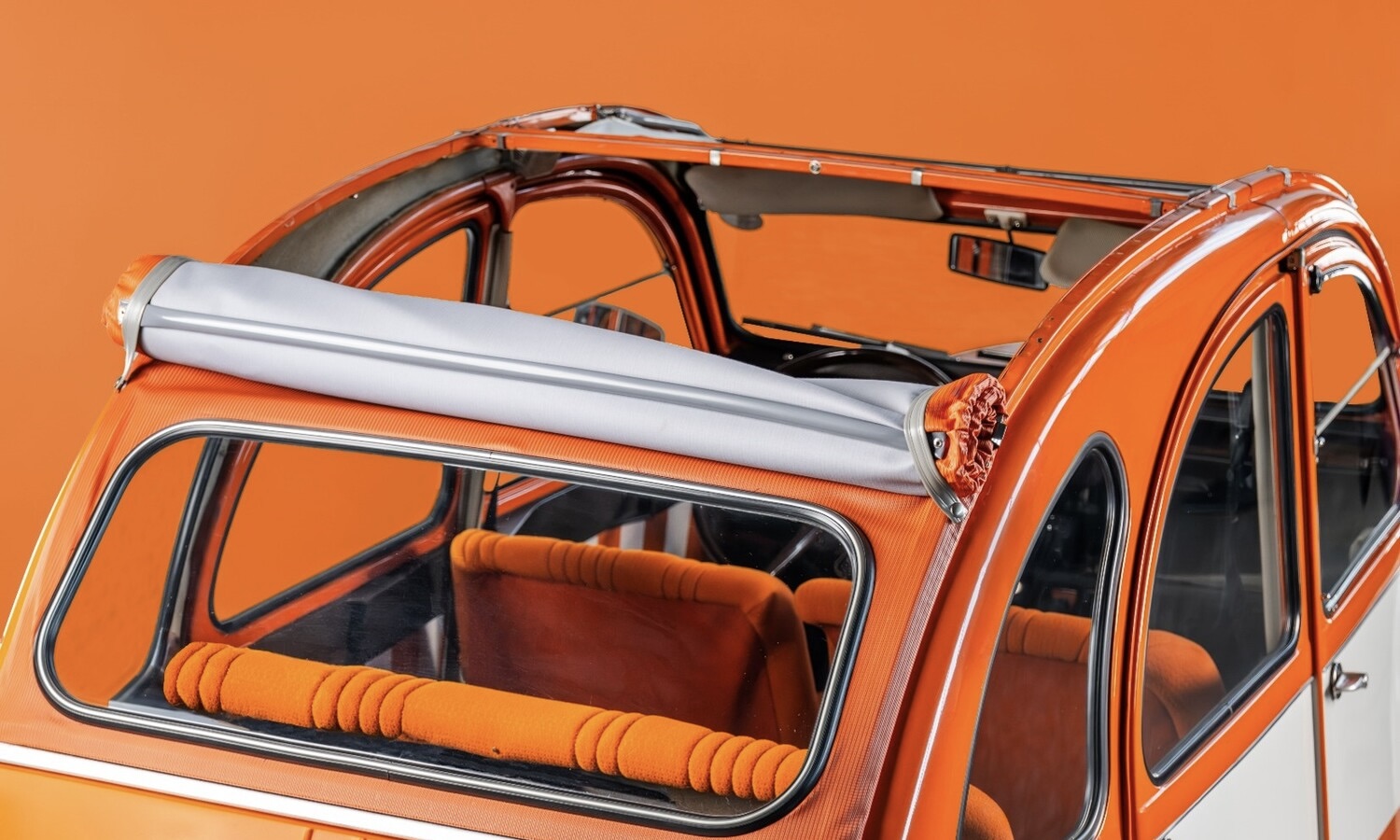 Citroën 2 CV Spot 50 aniversario 1