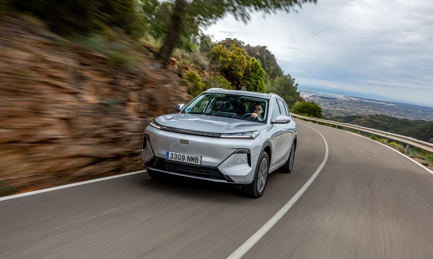 Geely Starray EM-i_36