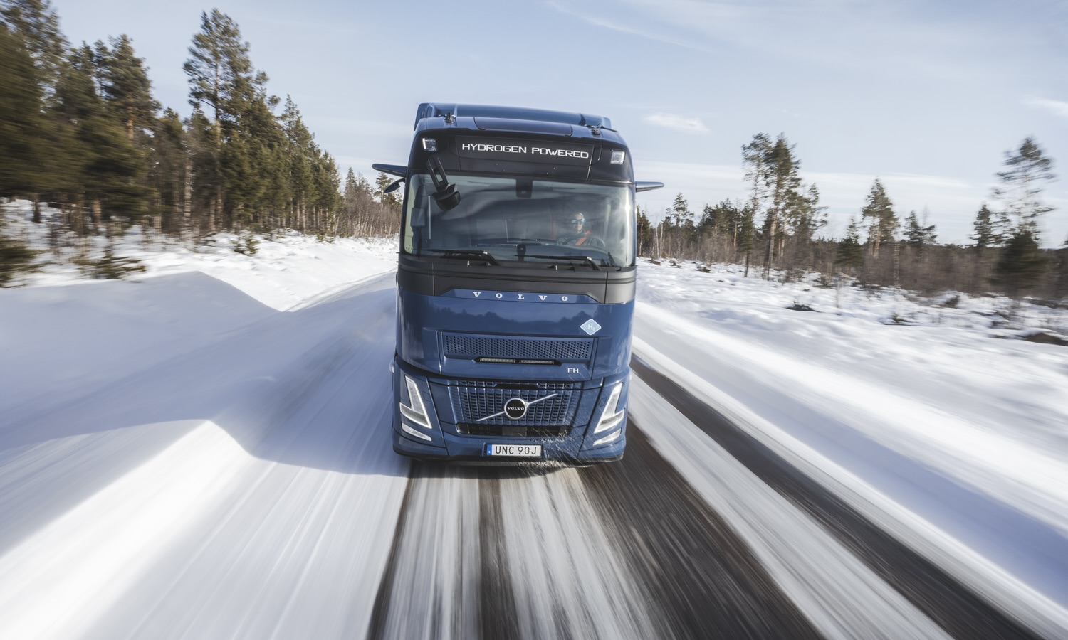 Volvo Hydrogen Powered Truck 0