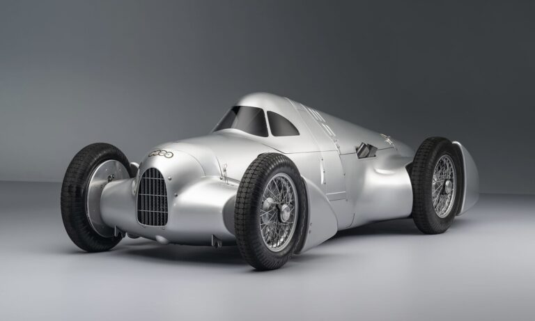 Audi recreated the Auto Union Lucca. After just over three years of construction, the record-breaking car was completed in early 2026. Studio shot of the Avus configuration of the car. Side view.