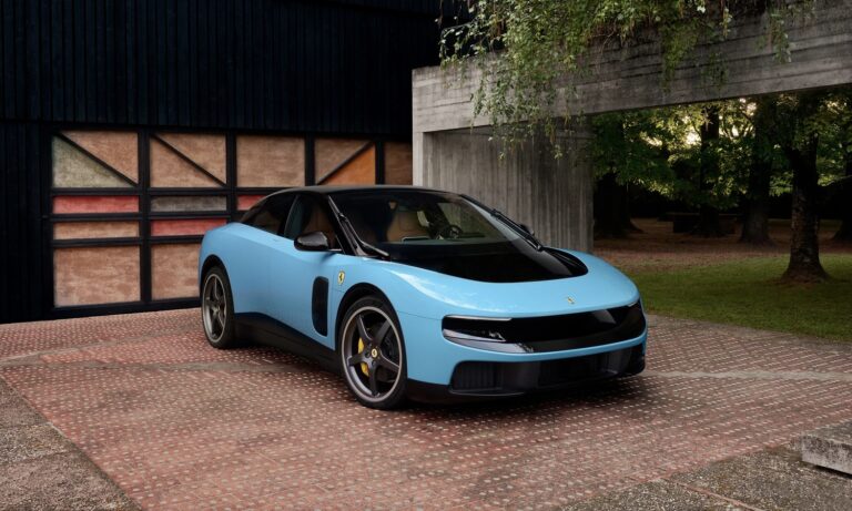 Ferrari Luce 0