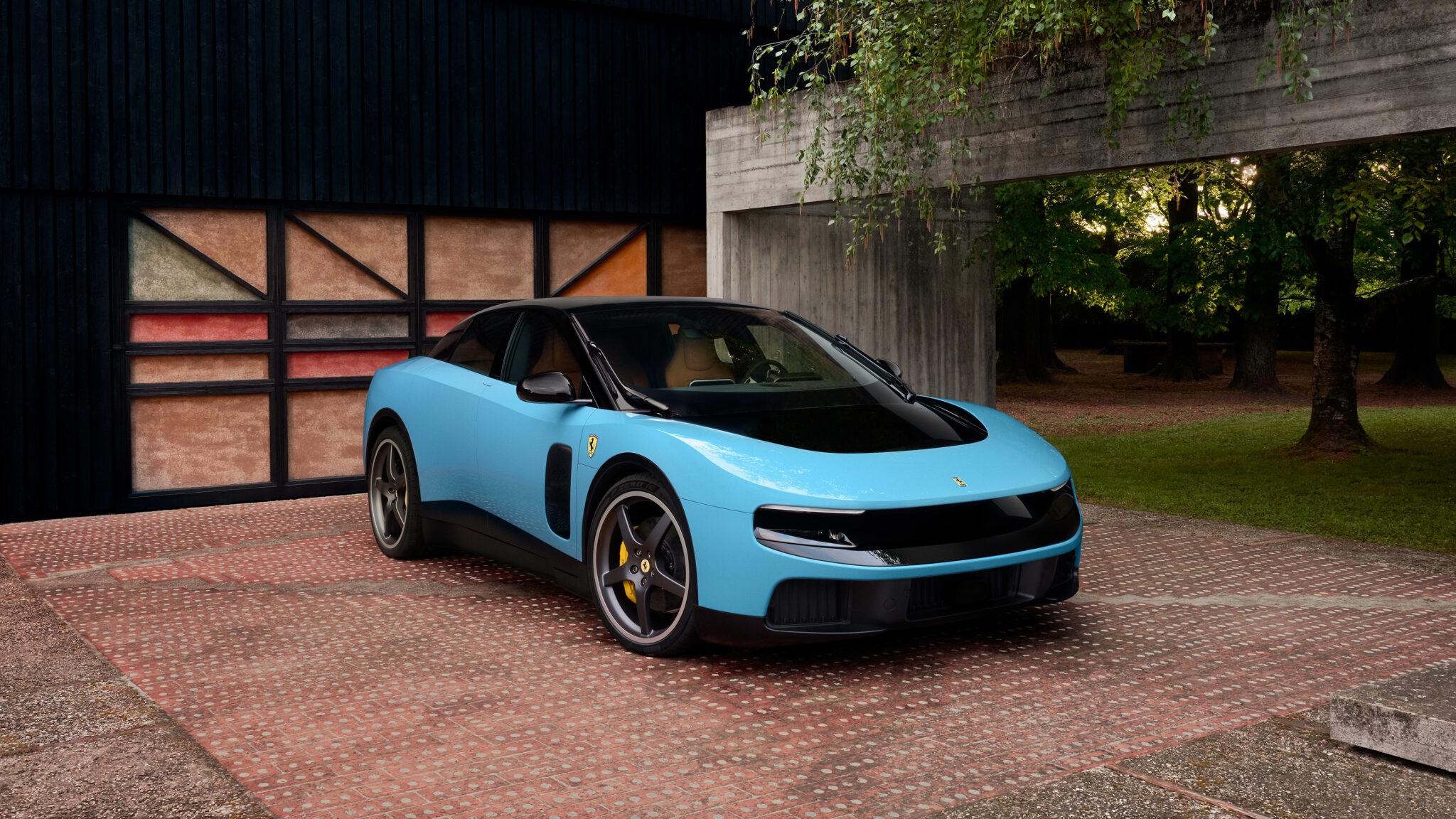 Ferrari Luce portada