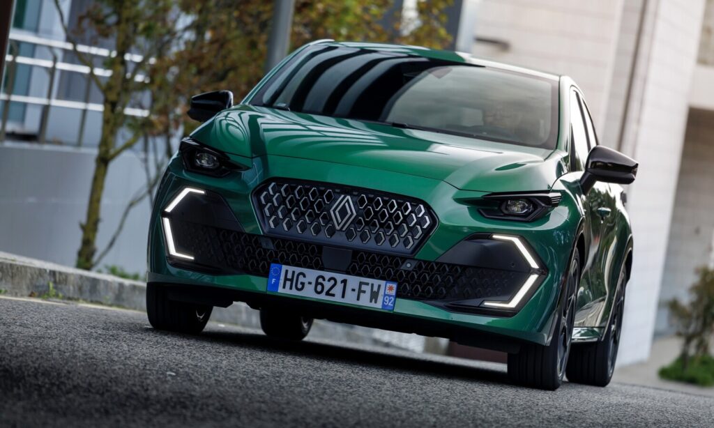 Renault Clio Techno Eco-G 120 CV EDC 4