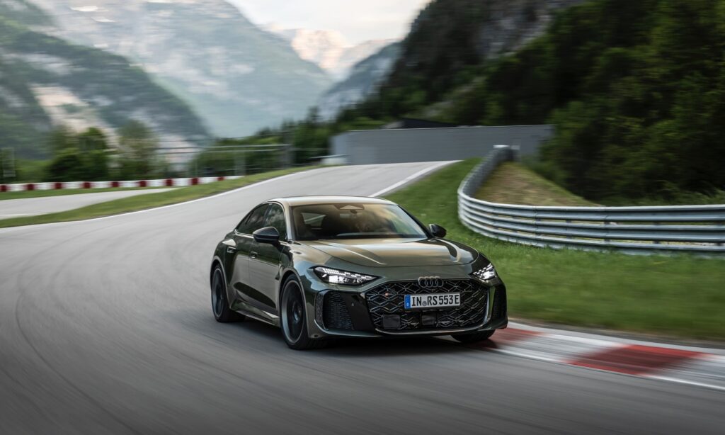 Audi RS 5 Sedan