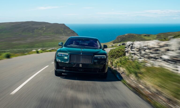 Rolls Royce Black Badge Ghost Tourist Trophy_1