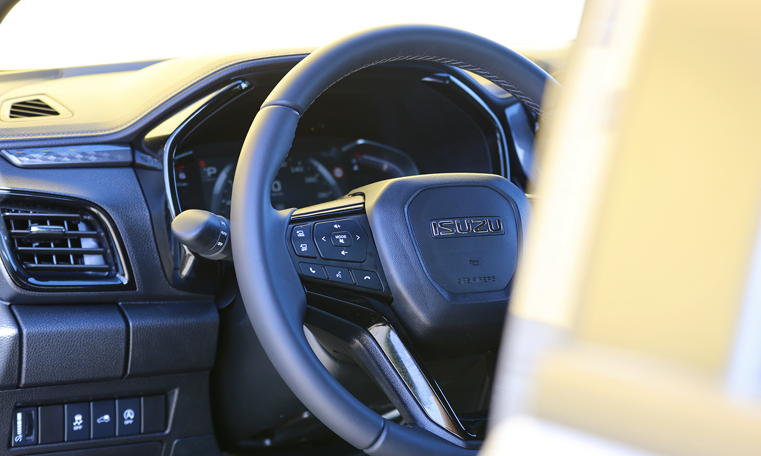 Isuzu D-Max interior